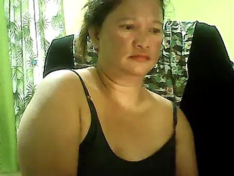 Snapshot of hott_scarlett chatting on 02-02-25, 12:35 hott scarlett online show from 02-02-25, 12:35