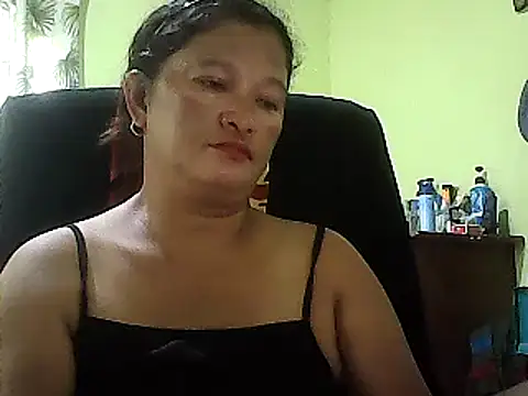 Snapshot of hott_scarlett chatting on 02-08-25, 04:36 hott scarlett online show from 02-08-25, 04:36