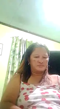 Snapshot of hott_scarlett chatting on 03-01-25, 04:11 hott scarlett online show from 03-01-25, 04:11