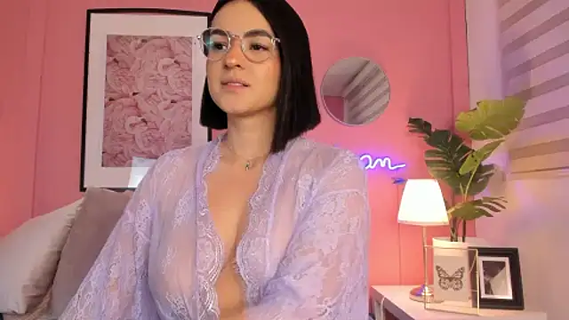 Snapshot of SoySaraa chatting on 01-30-25, 05:41 SoySaraa online show from 01-30-25, 05:41