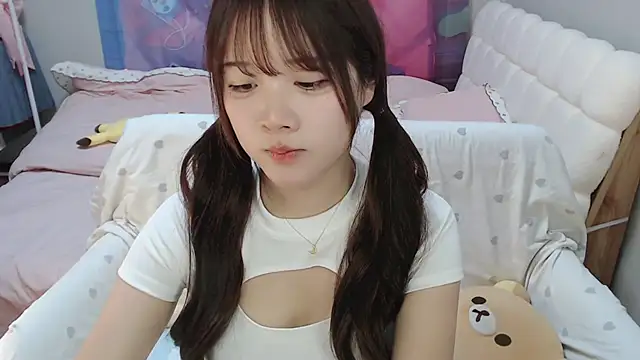 Sakura Anne online show from 02-23-25, 05:45