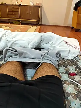 By izmirli3535 online show from 12-04-25, 10:29