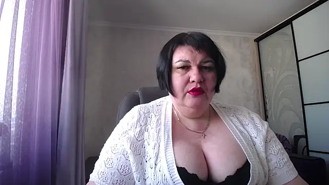 JuicyLady Di online show from 02-27-25, 11:10