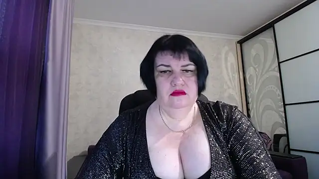 JuicyLady Di online show from 12-01-25, 05:45