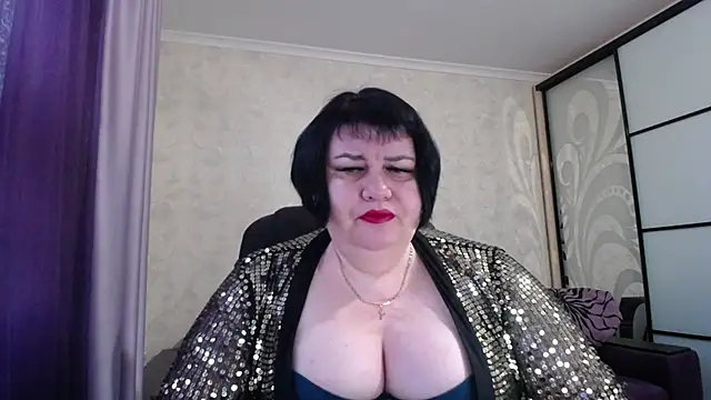 JuicyLady Di online show from 01-10-26, 06:15