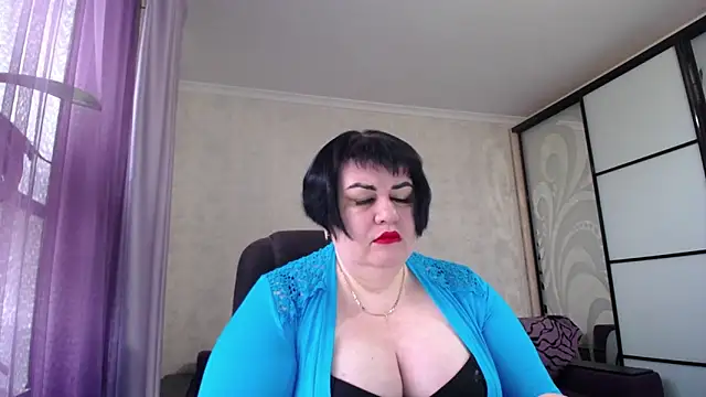 JuicyLady Di online show from 04-15-26, 04:52