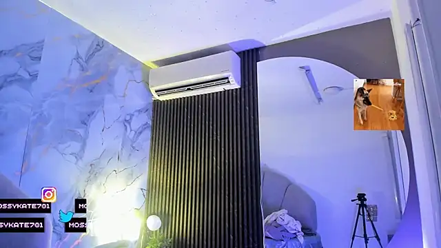 Katemoss70 online show from 09-21-25, 12:40