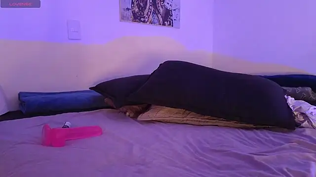 Corina Ts online show from 11-04-25, 11:53