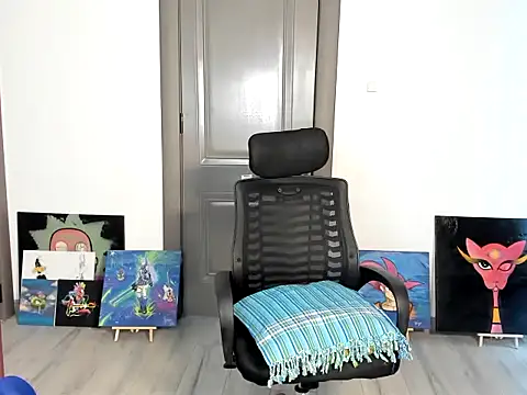  Hello Titty  online show from 04-12-26, 05:34