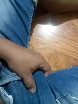 Vulckano43 online show from 10-19-25, 05:13