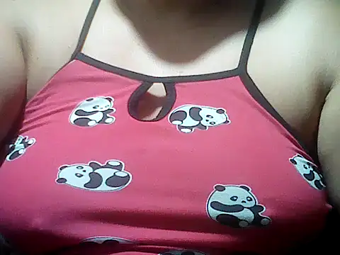 Snapshot of Sexyhorney4u chatting on 06-21-26, 09:06 Sexyhorney4u online show from 06-21-26, 09:06