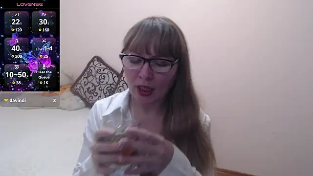 MargotLot online show from 12-03-24, 07:32