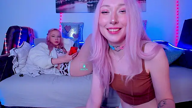 Snapshot of AlexRoseLiRed chatting on 12-09-24, 02:56 AlexRoseLiRed online show from 12-09-24, 02:56