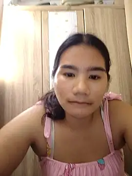 Snapshot of Kissy07 chatting on 10-08-25, 10:35 Kissy07 online show from 10-08-25, 10:35