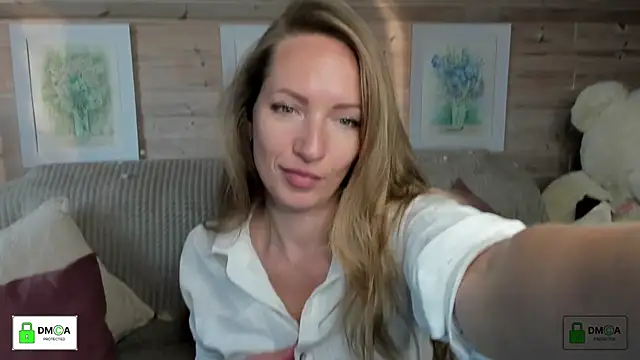 Queenymel online show from 09-11-25, 03:56