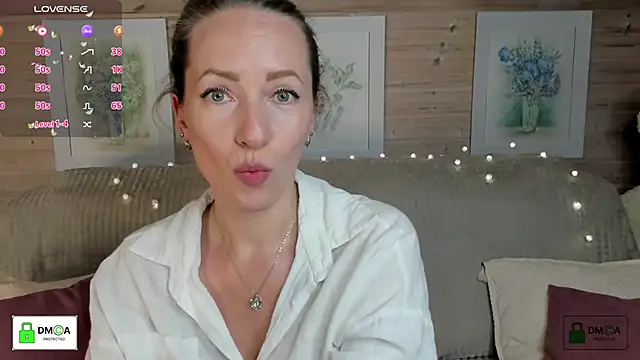 Queenymel online show from 10-02-25, 04:03