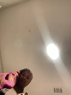 BigFineSelena online show from 12-25-24, 12:37