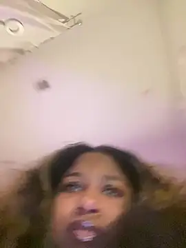 BigFineSelena online show from 02-03-26, 04:10