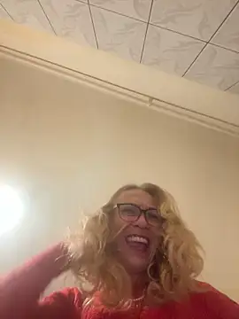 adella13 online show from 01-27-25, 10:38