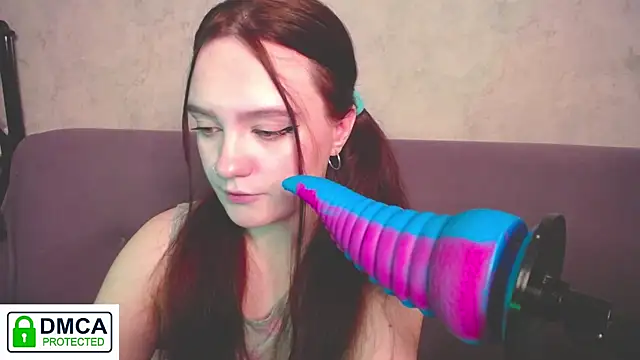 Alyssa   Scarlet online show from 11-21-25, 03:49