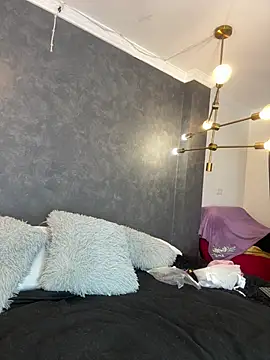 dayra angels online show from 04-21-26, 06:23