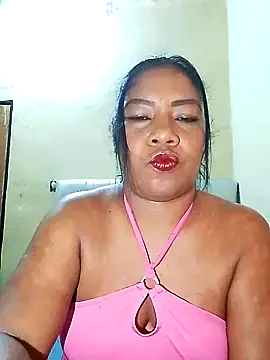 Snapshot of rosmery-navarro chatting on 10-14-25, 08:15 rosmery-navarro online show from 10-14-25, 08:15