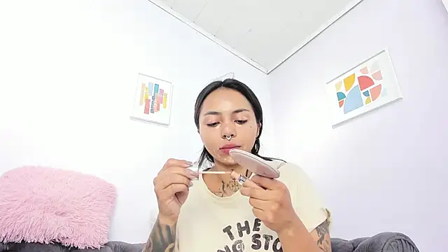 miss soffi  online show from 11-06-25, 12:17