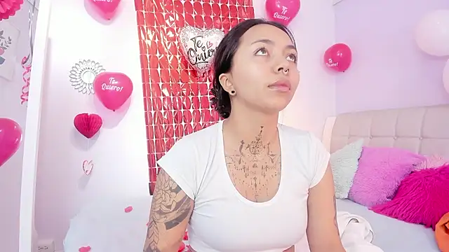 miss soffi  online show from 02-14-26, 12:24