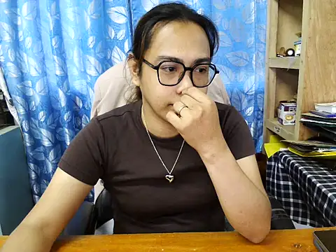 Your PrettyGirlxxx online show from 06-11-26, 01:38