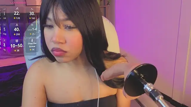 Olivia ds online show from 10-14-25, 04:35