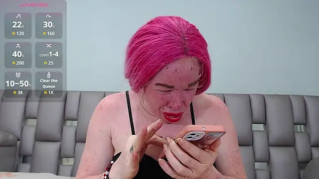 Kittywhiteass online show from 11-07-25, 01:16