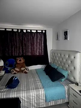 blackdrey18 online show from 11-22-25, 01:32