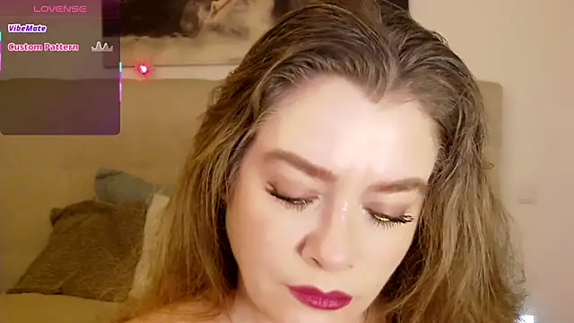 PetersEmily online show from 12-20-25, 01:07