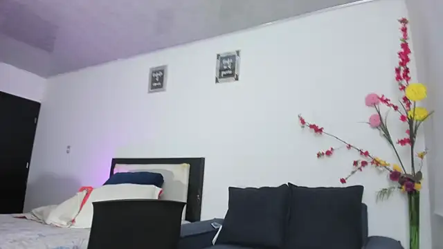 alicia rouusel online show from 12-03-25, 01:46