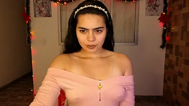 Snapshot of sexyladyy_ chatting on 12-15-24, 02:16 sexyladyy online show from 12-15-24, 02:16