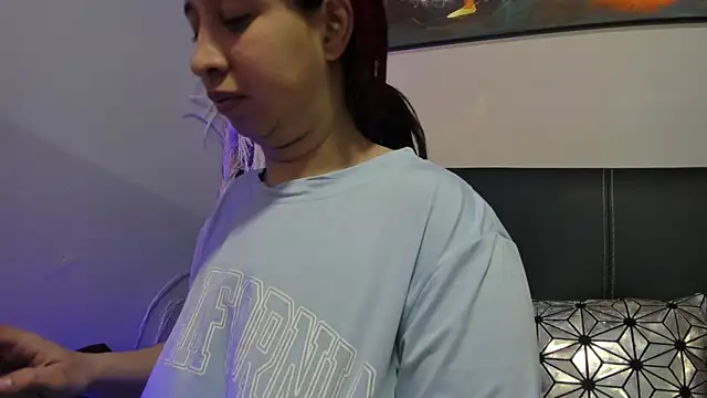 madelaine blosson online show from 04-18-26, 11:03