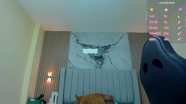 MAGIEVANS1 online show from 10-10-25, 12:37