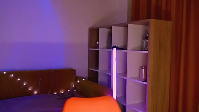 ZoeGrant online show from 04-06-26, 04:46