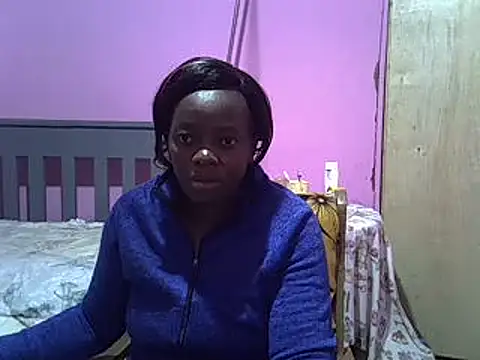Snapshot of Ebonyceline chatting on 01-31-25, 03:41 Ebonyceline online show from 01-31-25, 03:41