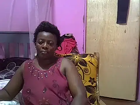 Snapshot of Ebonyceline chatting on 03-14-25, 05:46 Ebonyceline online show from 03-14-25, 05:46