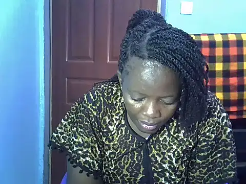 Snapshot of Ebonyceline chatting on 05-21-26, 08:05 Ebonyceline online show from 05-21-26, 08:05