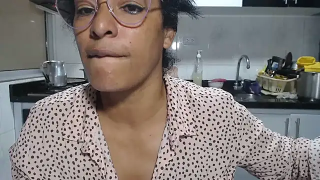 kateleyagrey online show from 03-24-26, 01:49