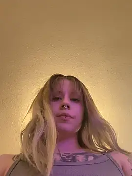 BiancaValentina online show from 06-19-26, 05:45