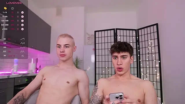 Evan  White  online show from 12-01-24, 05:35