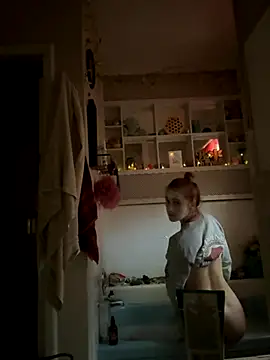 ClumsyLink online show from 11-18-25, 05:39