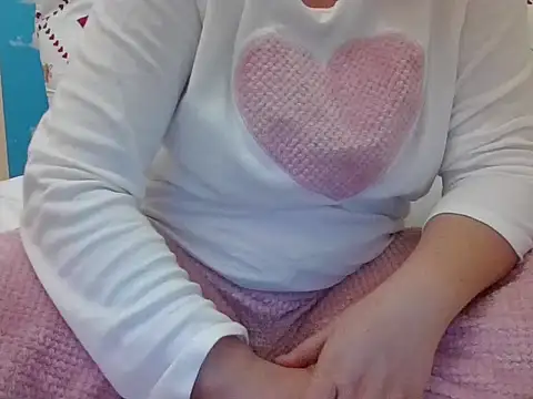 RealLittleRedRidingHood online show from 01-16-26, 04:44