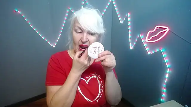 BlondyLeeBest online show from 04-10-26, 06:23