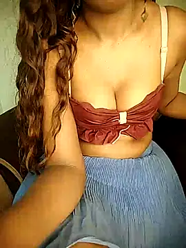 Snapshot of Indian-Squirt chatting on 03-22-25, 05:28 Indian-Squirt online show from 03-22-25, 05:28