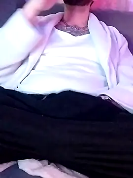 LoGaNfree88 online show from 02-03-26, 02:10