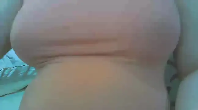 Snapshot of keepmepregnantT chatting on 02-25-25, 08:47 keepmepregnantT online show from 02-25-25, 08:47